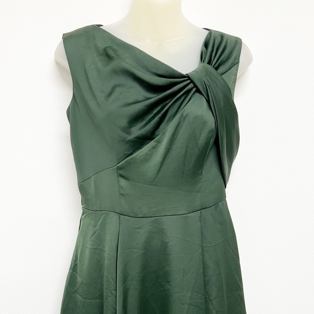 Gal Meets Glam Collection Evergreen Satin Noelle Twist Neck Dress Sz 4P - Picture 3 of 10